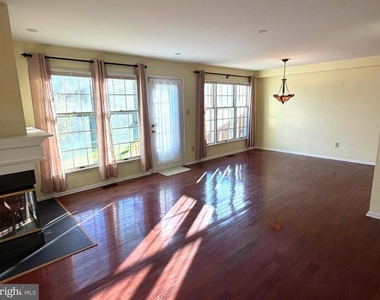 25 Benjamin Rush Lane - Photo Thumbnail 20