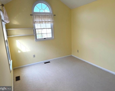 25 Benjamin Rush Lane - Photo Thumbnail 25