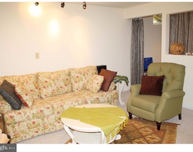 25 Benjamin Rush Lane - Photo Thumbnail 16