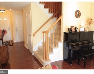 25 Benjamin Rush Lane - Photo Thumbnail 9