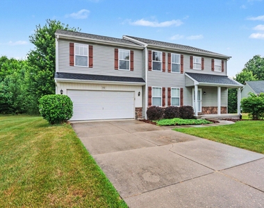 352 Laurel Wood Street - Photo Thumbnail 1