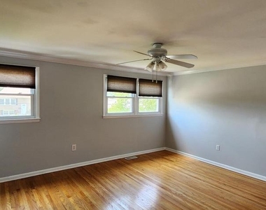 301 Overbrook Avenue - Photo Thumbnail 14