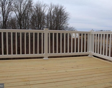 102 Jonagold Drive - Photo Thumbnail 7