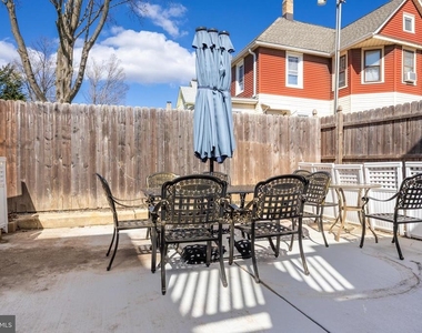 607 Station Avenue - Photo Thumbnail 21