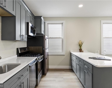 607 Station Avenue - Photo Thumbnail 13