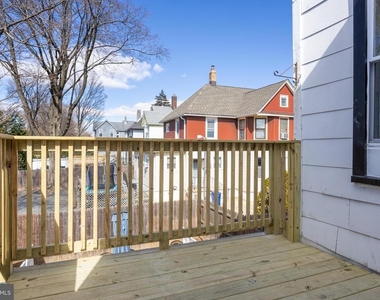 607 Station Avenue - Photo Thumbnail 17