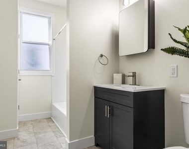 607 Station Avenue - Photo Thumbnail 8