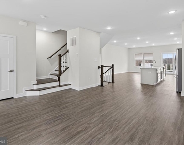 67 Kohlmyer Drive - Photo Thumbnail 9