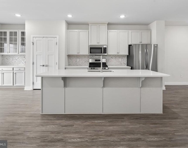 67 Kohlmyer Drive - Photo Thumbnail 14