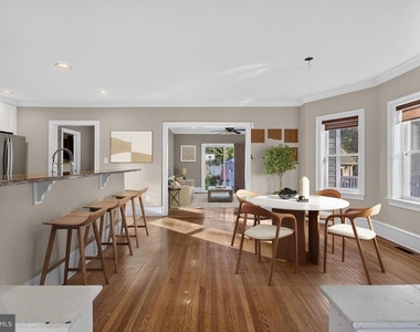 21 E Redman Avenue - Photo Thumbnail 21