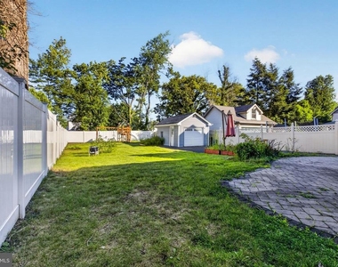 21 E Redman Avenue - Photo Thumbnail 74