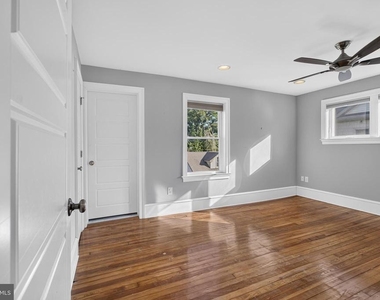 21 E Redman Avenue - Photo Thumbnail 39