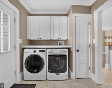 21 E Redman Avenue - Photo Thumbnail 35