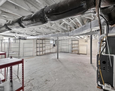 21 E Redman Avenue - Photo Thumbnail 67