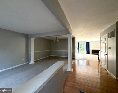 45 Palmer Drive - Photo Thumbnail 1