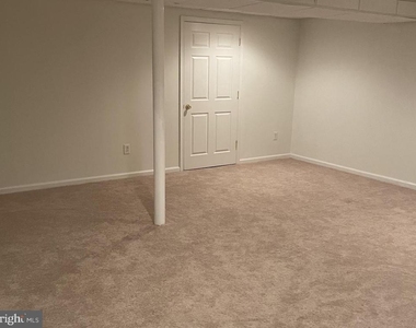 37 Palmer Drive - Photo Thumbnail 19