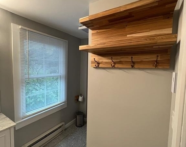 39 Buttonwood Street - Photo Thumbnail 9
