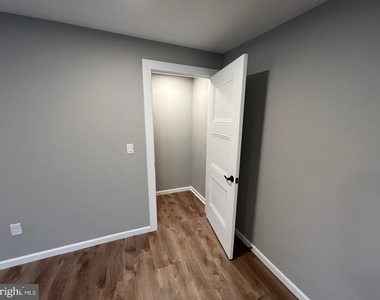 39 Buttonwood Street - Photo Thumbnail 17