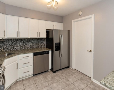10 Sumac Court - Photo Thumbnail 15