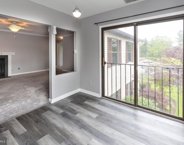 10 Sumac Court - Photo Thumbnail 9