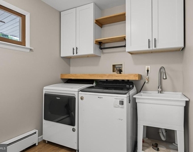 32 Larkin Road - Photo Thumbnail 13