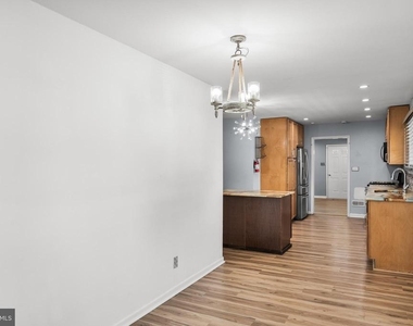 32 Larkin Road - Photo Thumbnail 7