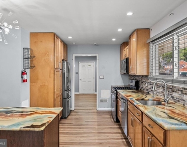 32 Larkin Road - Photo Thumbnail 8