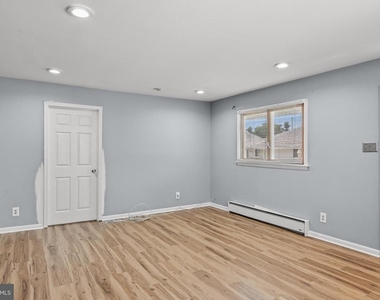 32 Larkin Road - Photo Thumbnail 10