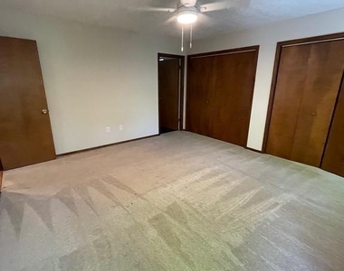 22480 Sparrow Court - Photo Thumbnail 15