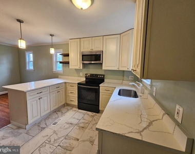 1509 Jefferson Street - Photo Thumbnail 2