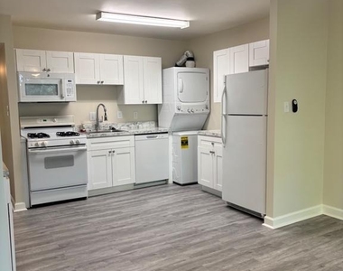 8433 Greenbelt Road - Photo Thumbnail 2