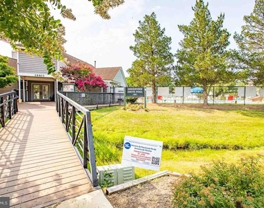 167 Lyons Creek Drive - Photo Thumbnail 52