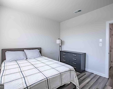 167 Lyons Creek Drive - Photo Thumbnail 33