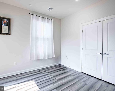 167 Lyons Creek Drive - Photo Thumbnail 37
