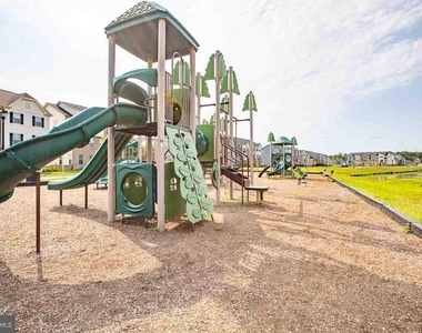 167 Lyons Creek Drive - Photo Thumbnail 50