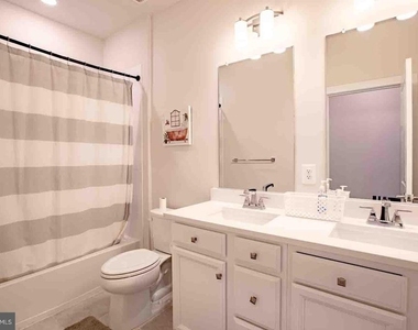 167 Lyons Creek Drive - Photo Thumbnail 40
