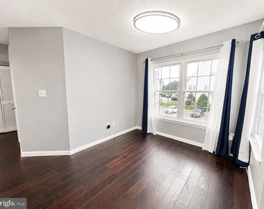 14113 Bowsprit Lane - Photo Thumbnail 3