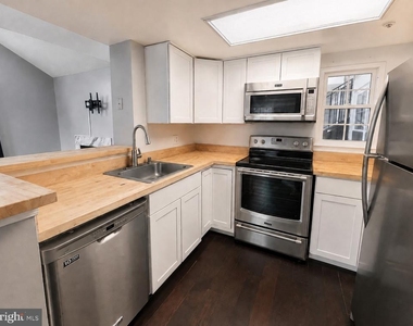 14113 Bowsprit Lane - Photo Thumbnail 6