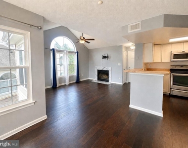 14113 Bowsprit Lane - Photo Thumbnail 4