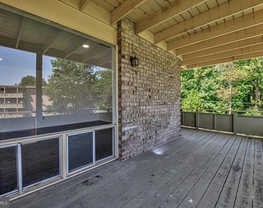 7170 Donnell - Photo Thumbnail 28