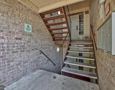 7170 Donnell - Photo Thumbnail 5