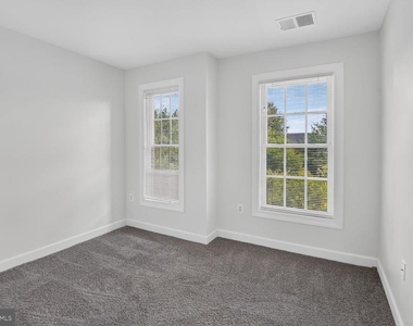 14603 Argos Place - Photo Thumbnail 12