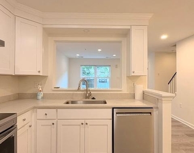 13941 Highstream Place - Photo Thumbnail 7