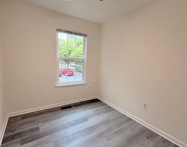 13941 Highstream Place - Photo Thumbnail 10