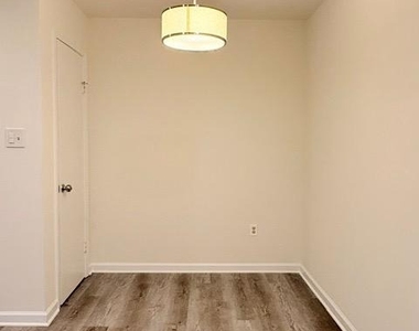 13941 Highstream Place - Photo Thumbnail 8