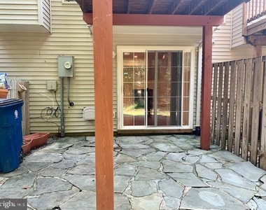 18122 Truffle Lane - Photo Thumbnail 10