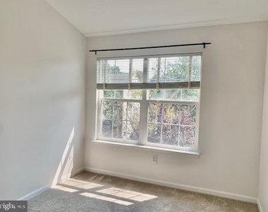 18122 Truffle Lane - Photo Thumbnail 35