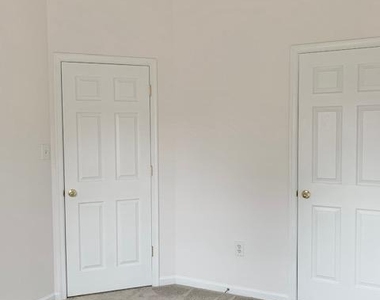 18122 Truffle Lane - Photo Thumbnail 34