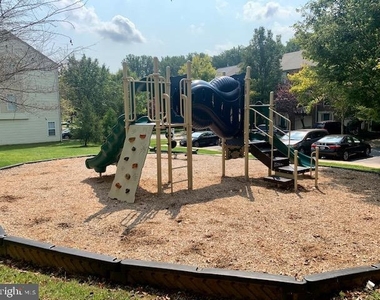 18122 Truffle Lane - Photo Thumbnail 41