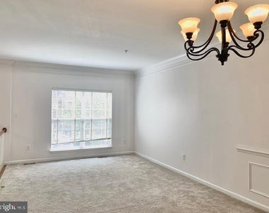 18122 Truffle Lane - Photo Thumbnail 12